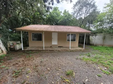 Casa com 2 Quartos para alugar, 74m² no Barreirinha, Curitiba