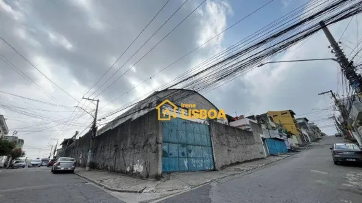 Galpão/Depósito/Armazém para venda ou aluguel, 1300m² no Parada XV de Novembro, São Paulo