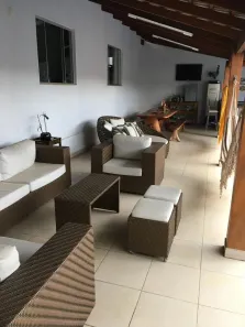 Casa de Condomínio com 4 Quartos à venda, 240m² no Jardins Madri, Goiânia