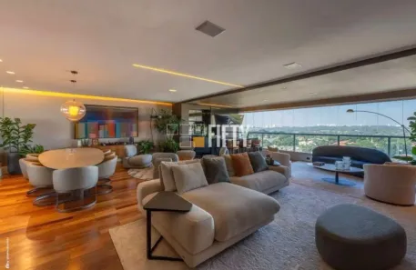 Apartamento com 3 Quartos à venda, 180m² no Campo Belo, São Paulo