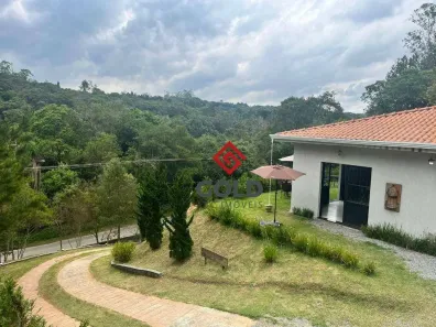 Fazenda/Sítio com 3 Quartos à venda, 140m² no Quinta Divisão, Suzano