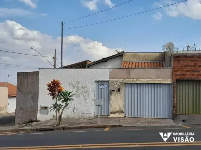 Casa com 3 Quartos à venda, 90m² no Jardim Elza Amuí I, Uberaba