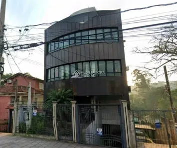 Prédio Comercial com 5 Quartos para alugar, 638m² no Teresópolis, Porto Alegre