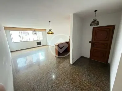 Apartamento com 3 Quartos à venda, 188m² no Gonzaga, Santos