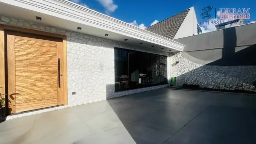 Casa com 4 Quartos à venda, 220m² no Ahú, Curitiba