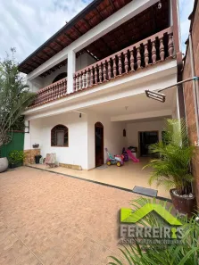 Casa com 2 Quartos à venda, 109m² no Vila Santa Alice, Duque de Caxias