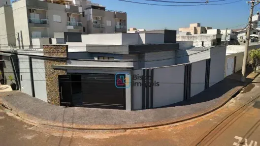 Casa com 3 Quartos à venda, 174m² no Parque Universitário, Americana