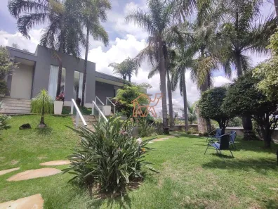 Casa com 3 Quartos para alugar, 540m² no Estoril, Belo Horizonte