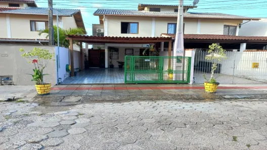 Casa com 3 Quartos à venda, 65m² no Bela Vista, Palhoça
