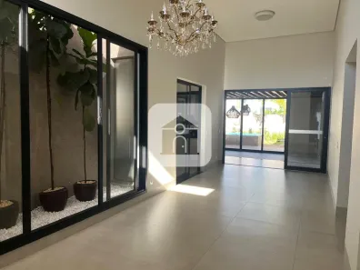 Casa de Condomínio com 3 Quartos para alugar, 225m² no Jardim Sul, Uberlândia