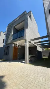 Sobrado com 4 Quartos à venda, 112m² no Boqueirão, Curitiba