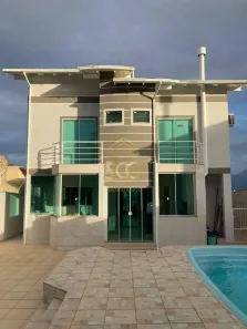 Casa com 3 Quartos à venda, 255m² no Pedra Branca, Palhoça