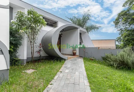 Sobrado com 5 Quartos à venda, 605m² no Zona 05, Maringá