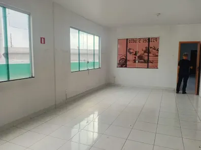 Sala Comercial para alugar, 107m² no Coqueiro, Ananindeua