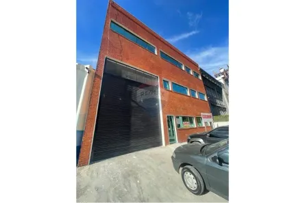 Galpão/Depósito/Armazém para alugar, 1001m² no Alphaville Empresarial, Barueri