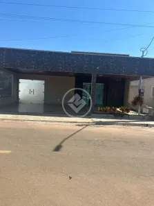 Casa de Condomínio com 5 Quartos à venda, 190m² no Jardim Decolores, Trindade