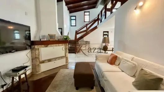 Sobrado com 3 Quartos à venda, 480m² no Vila Santo Antônio, Cotia