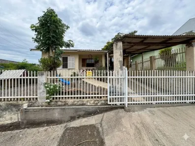 Casa com 2 Quartos à venda, 108m² no Universitário, Lajeado
