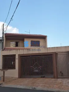 Casa com 4 Quartos à venda, 129m² no Califórnia, Londrina