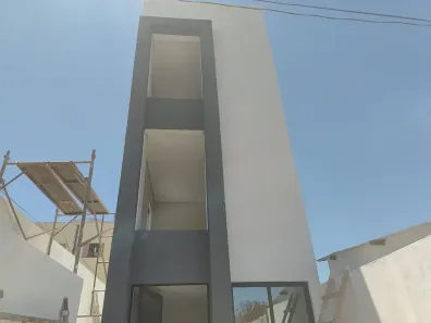 Prédio Comercial para alugar, 64m² no Ilhotas, Teresina