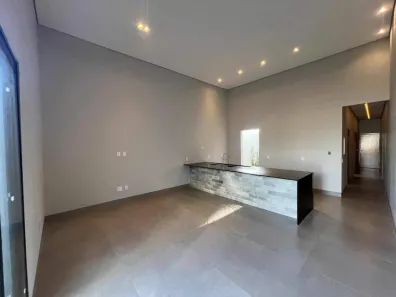Casa com 3 Quartos à venda, 90m² no Grand Ville, Uberlândia