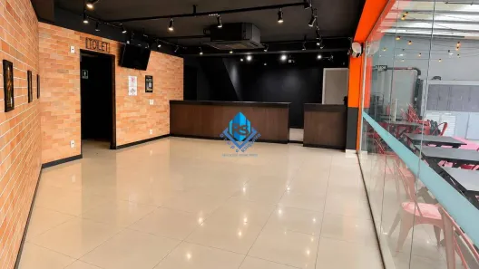 Ponto Comercial para alugar, 243m² no Rudge Ramos, São Bernardo do Campo