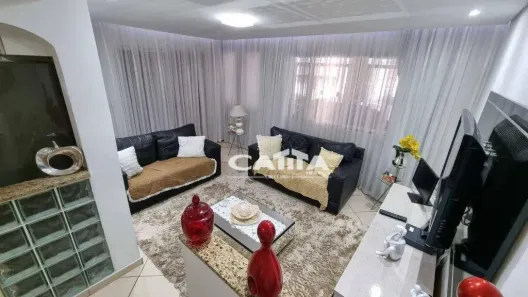 Casa com 3 Quartos à venda, 230m² no Conjunto Residencial José Bonifácio, São Paulo