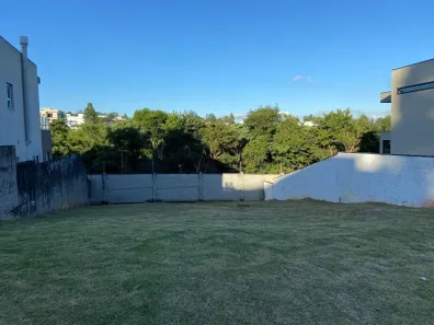 Lote/Terreno à venda, 502m² no Granja Viana, Carapicuíba