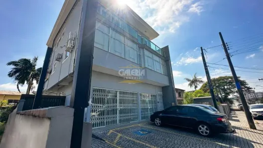 Imóvel Comercial com 3 Quartos à venda, 552m² no Iririú, Joinville