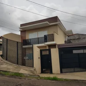 Casa com 3 Quartos à venda, 100m² no Jardim Bandeirantes, Marília