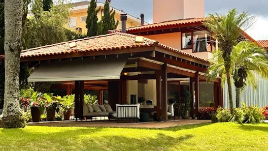 Casa de Condomínio com 5 Quartos para alugar, 900m² no Alphaville, Santana de Parnaíba