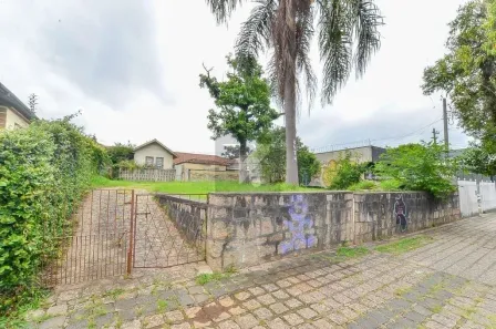 Lote/Terreno à venda, 325m² no Centro, Curitiba