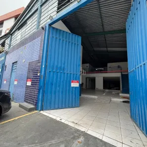 Galpão/Depósito/Armazém para venda ou aluguel, 738m² no São João Batista (Venda Nova), Belo Horizonte