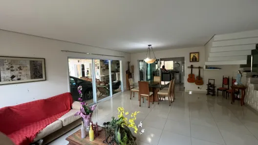 Casa com 3 Quartos para venda ou aluguel, 397m² no Jardim Inconfidência, Uberlândia