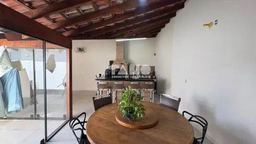 Casa com 2 Quartos à venda, 135m² no Jardim Nunes, São José do Rio Preto