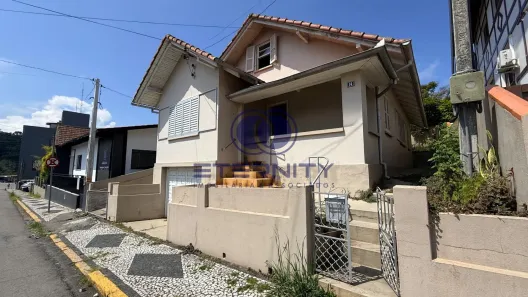 Casa com 4 Quartos à venda, 245m² no Centro, São Bento do Sul