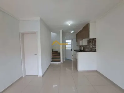 Casa de Condomínio com 2 Quartos à venda, 74m² no Caguassu, Sorocaba