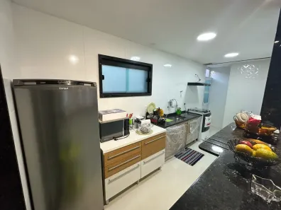 Casa de Condomínio com 2 Quartos para alugar, 100m² no Parque Burle, Cabo Frio