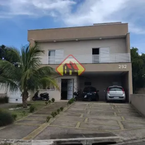Sobrado com 3 Quartos à venda, 214m² no Guedes, Tremembé