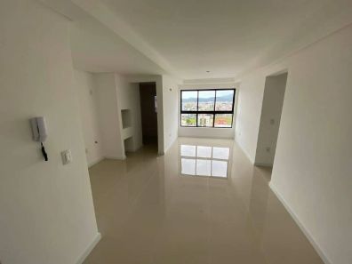 Apartamento com 2 Quartos à venda, 77m² no Centro, Balneário Camboriú