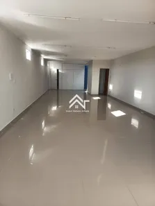 Sala Comercial para alugar, 90m² no Centro, Atibaia