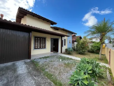 Casa com 3 Quartos à venda, 154m² no Ingleses do Rio Vermelho, Florianópolis