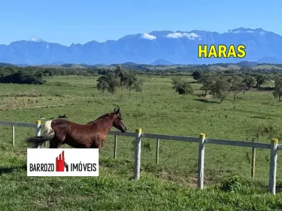 Fazenda/Sítio com 3 Quartos à venda, 117000m² no Papucaia, Cachoeiras de Macacu