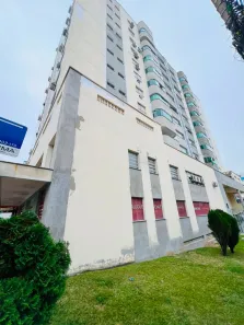 Apartamento com 3 Quartos para alugar, 118m² no Centro, Criciúma