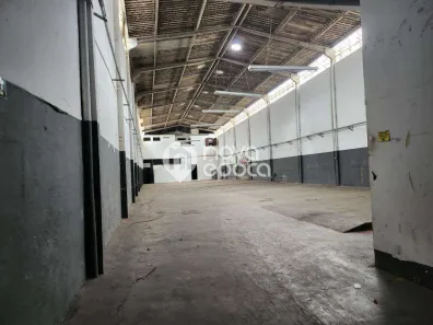 Galpão/Depósito/Armazém à venda, 760m² no Del Castilho, Rio de Janeiro