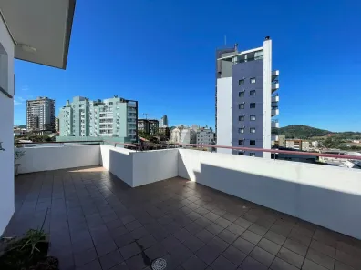 Cobertura com 3 Quartos à venda, 195m² no Centro, Santa Maria