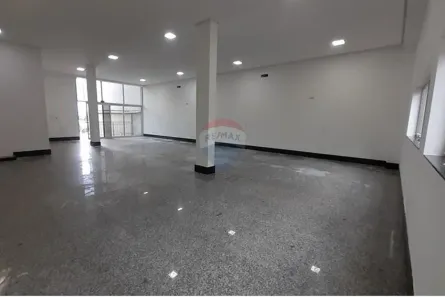 Ponto Comercial para alugar, 183m² no Sul, Brasília
