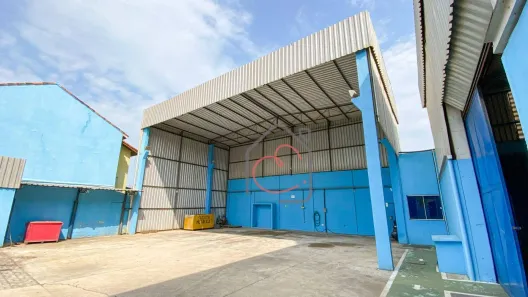 Galpão/Depósito/Armazém à venda, 900m² no Imboassica, Macaé