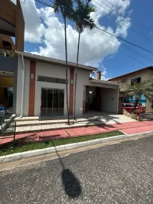 Sobrado com 3 Quartos para alugar, 180m² no Parque Verde, Belém