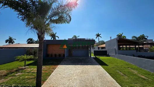 Fazenda/Sítio com 3 Quartos à venda, 160m² no Alvorada do Sul, Alvorada do Sul
